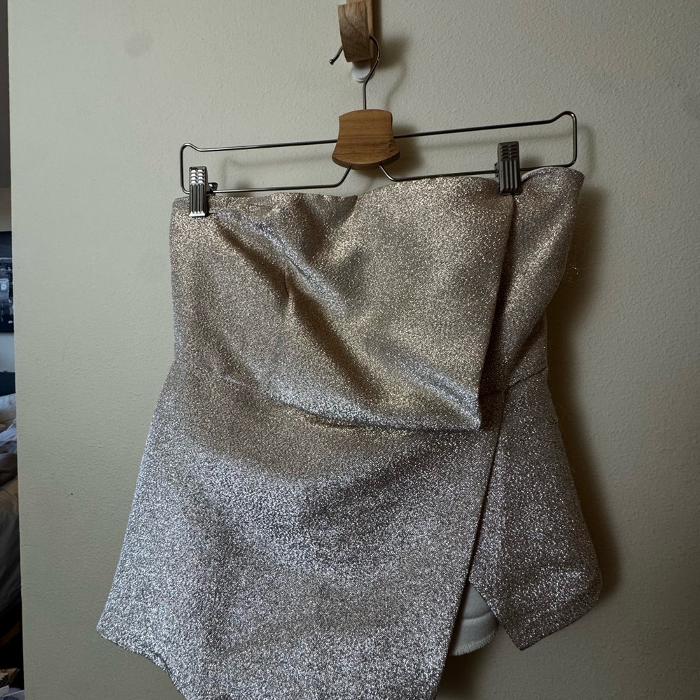 Elegant Silver/Gold Women's top - Topshop size 8